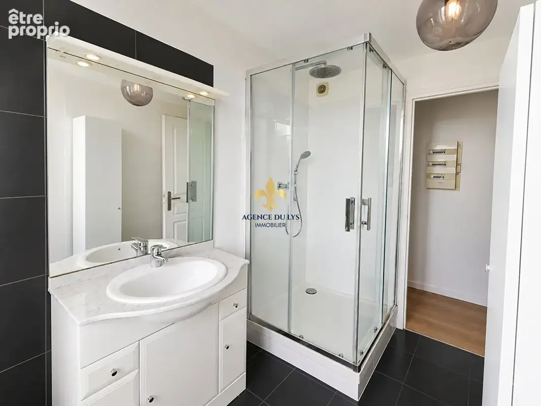 CHANTILLY CENTRE - Appartement T2 - 40,6 m² - photo 3