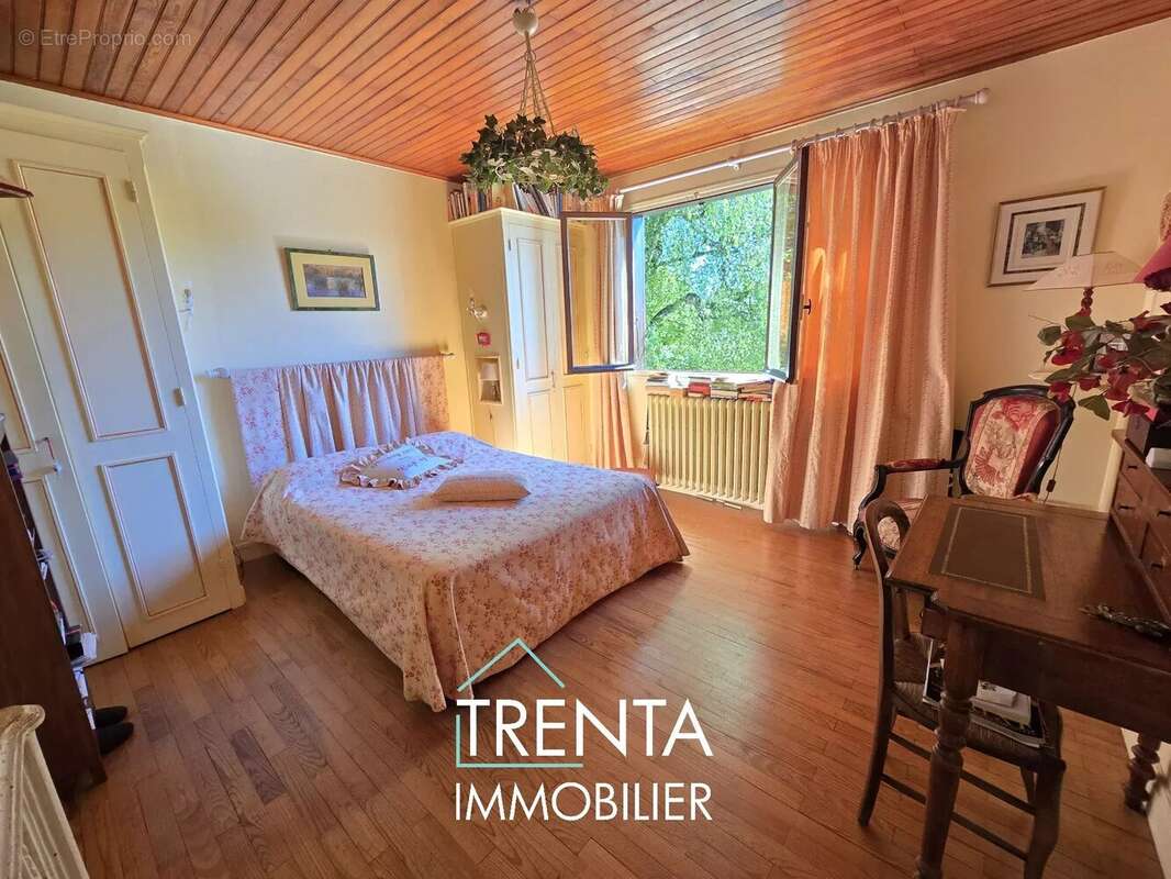 Maison à CHARAVINES