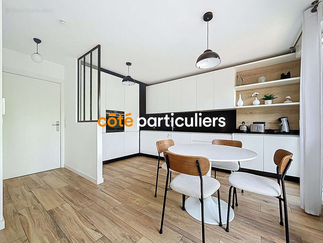 Appartement à SAINT-MAUR-DES-FOSSES