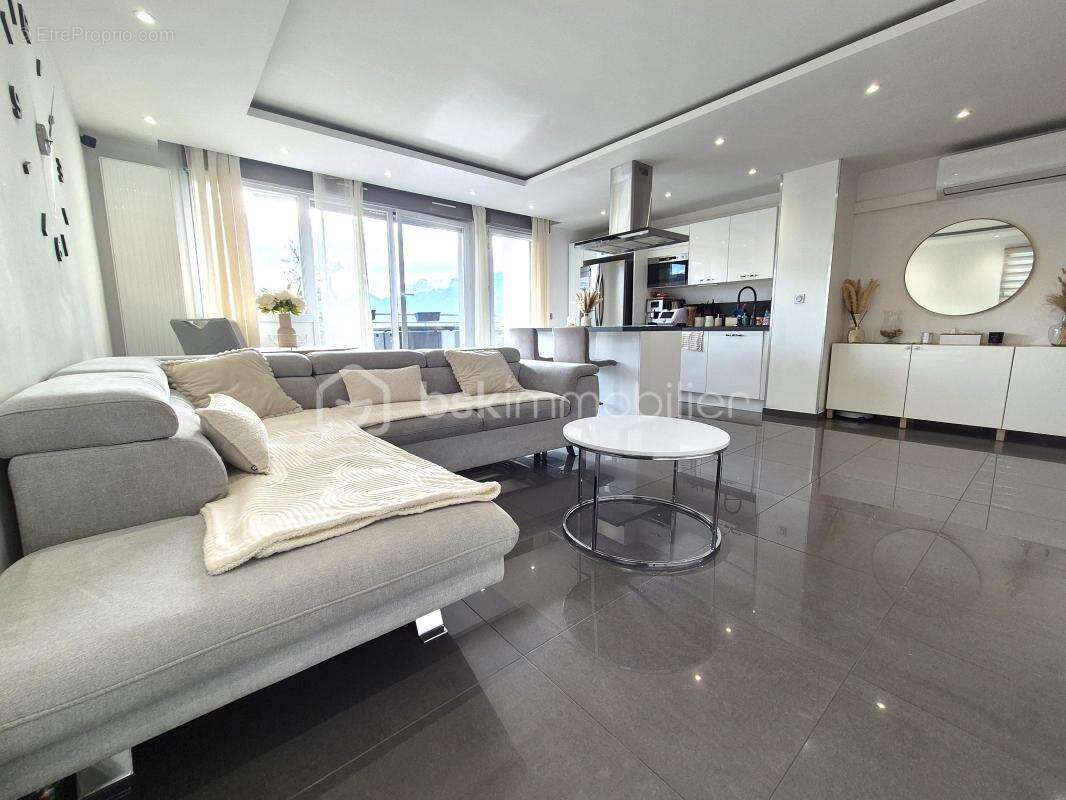 Appartement à ECHIROLLES