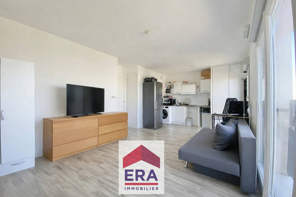 Appartement à SARTROUVILLE