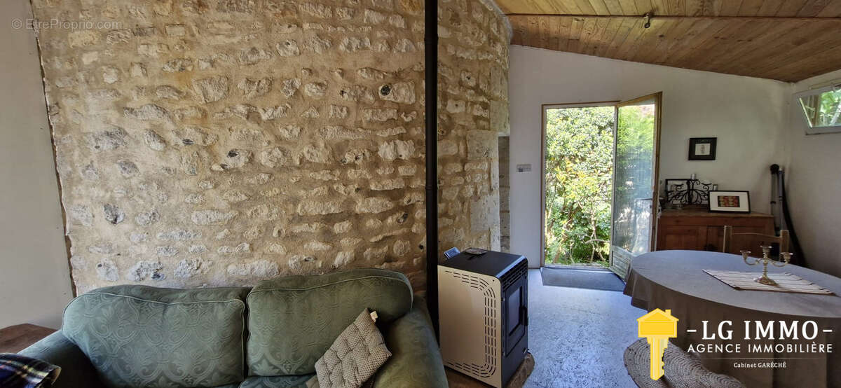 Maison à SAINT-FORT-SUR-GIRONDE
