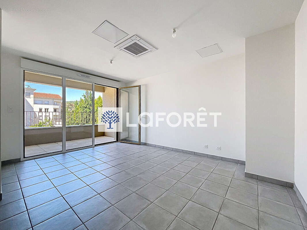 Appartement à MIRIBEL