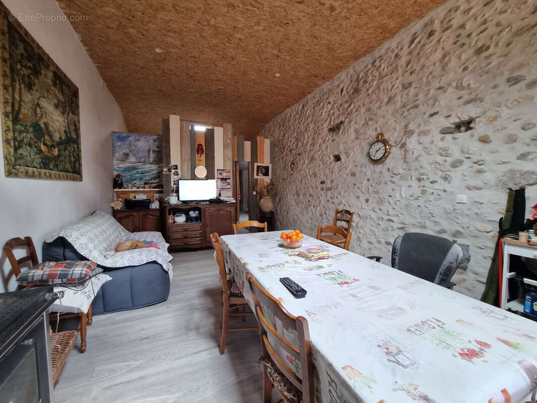 Maison à QUINSON