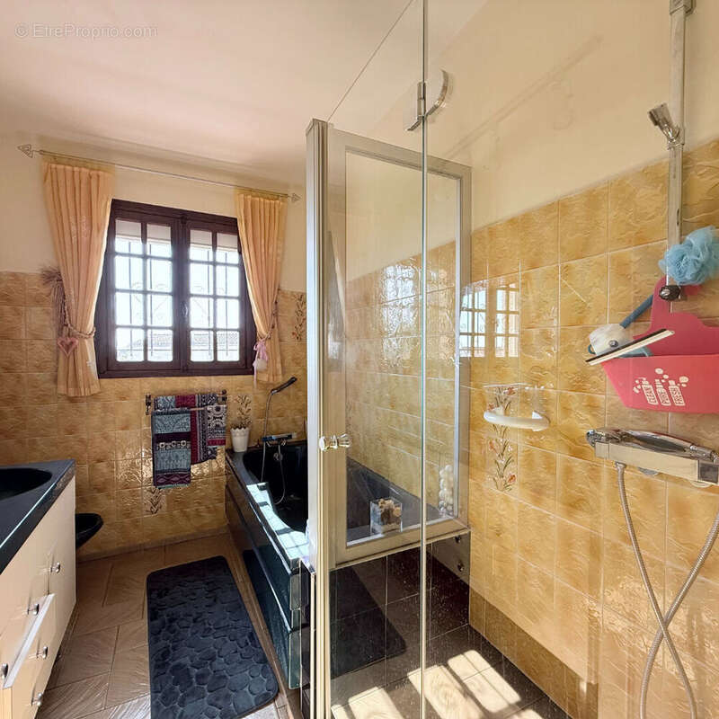Maison Beziers 6 pièce(s) 160.79 m2 - photo 15