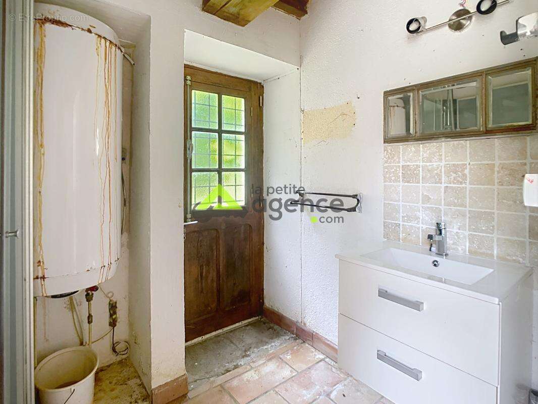 Maison pierre + grange 100 m2   charme + potentiel   campagn - photo 6