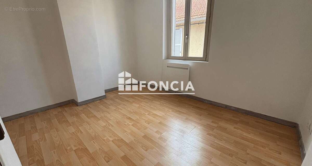 Appartement à HYERES