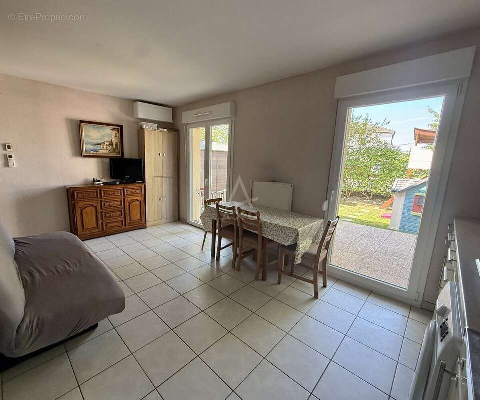 Appartement à BOUSSE