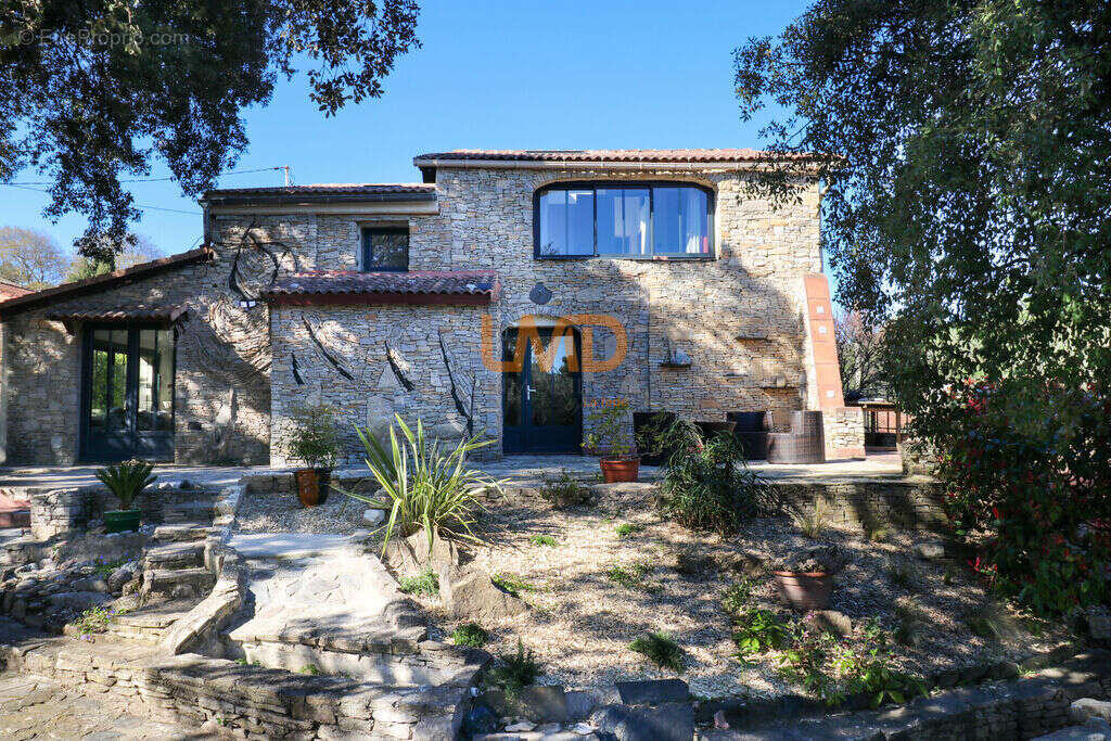 Maison à NIMES
