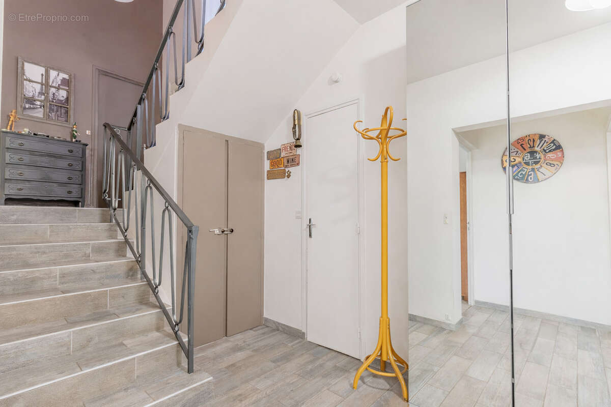 Maison 171m² à verrières-le-buisson - photo 6