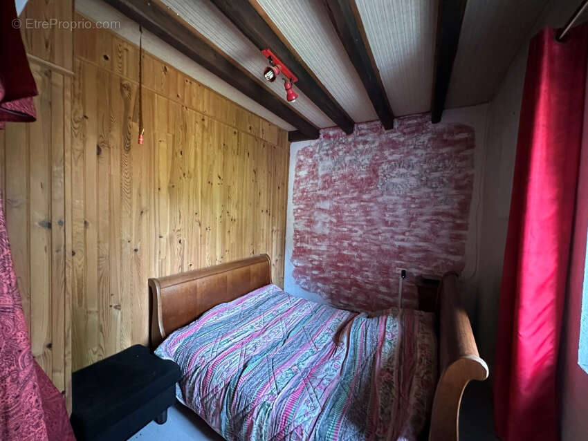 Maison à SAINTE-CHRISTINE