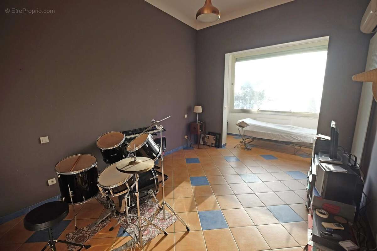 Appartement à ROQUEBRUNE-CAP-MARTIN