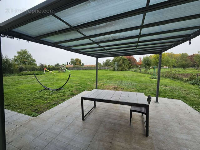 Maison à ESCUROLLES