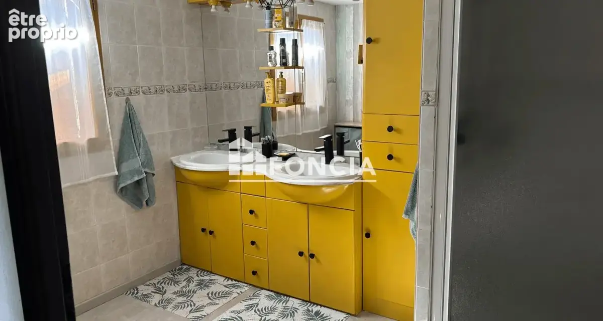 Chalet Savoyard avec Dépendances - Saint-Alban-des-Villards - photo 8