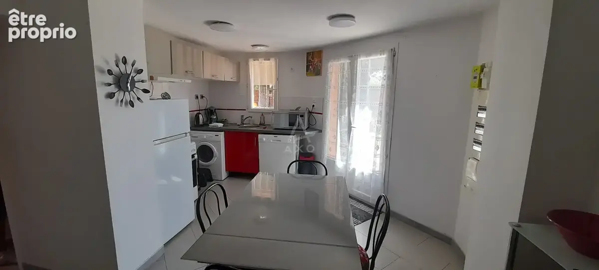 Villa de  229  m2 à Arles - Grand terrain - Potentiel gîtes à développer - photo 16