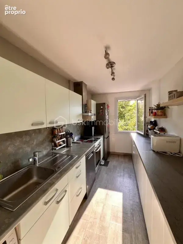 Châteauneuf-grasse – place des pins – 3 pièces 66 m² – dernier étage – balcon – calme - photo 8