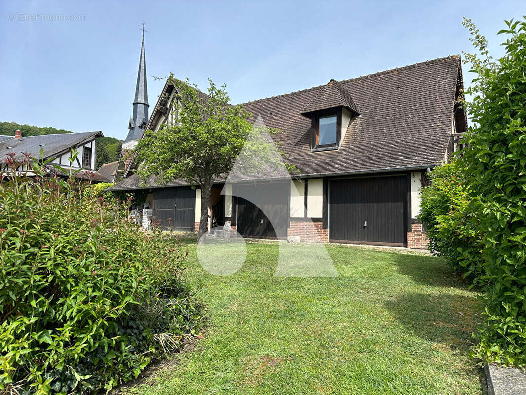 Maison à HONDOUVILLE