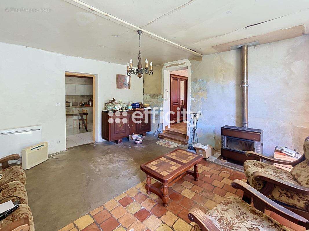 Maison 98 m² à Le Fieu  - photo 4