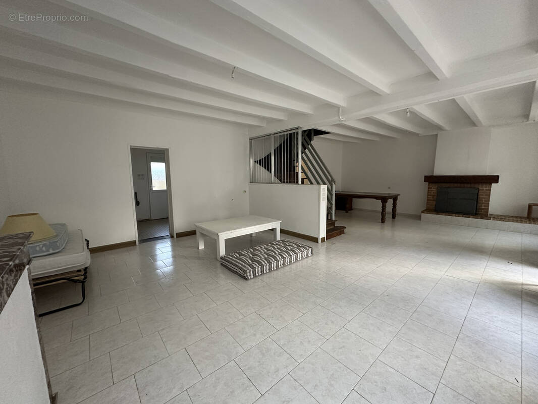 Maison à CHENAUD