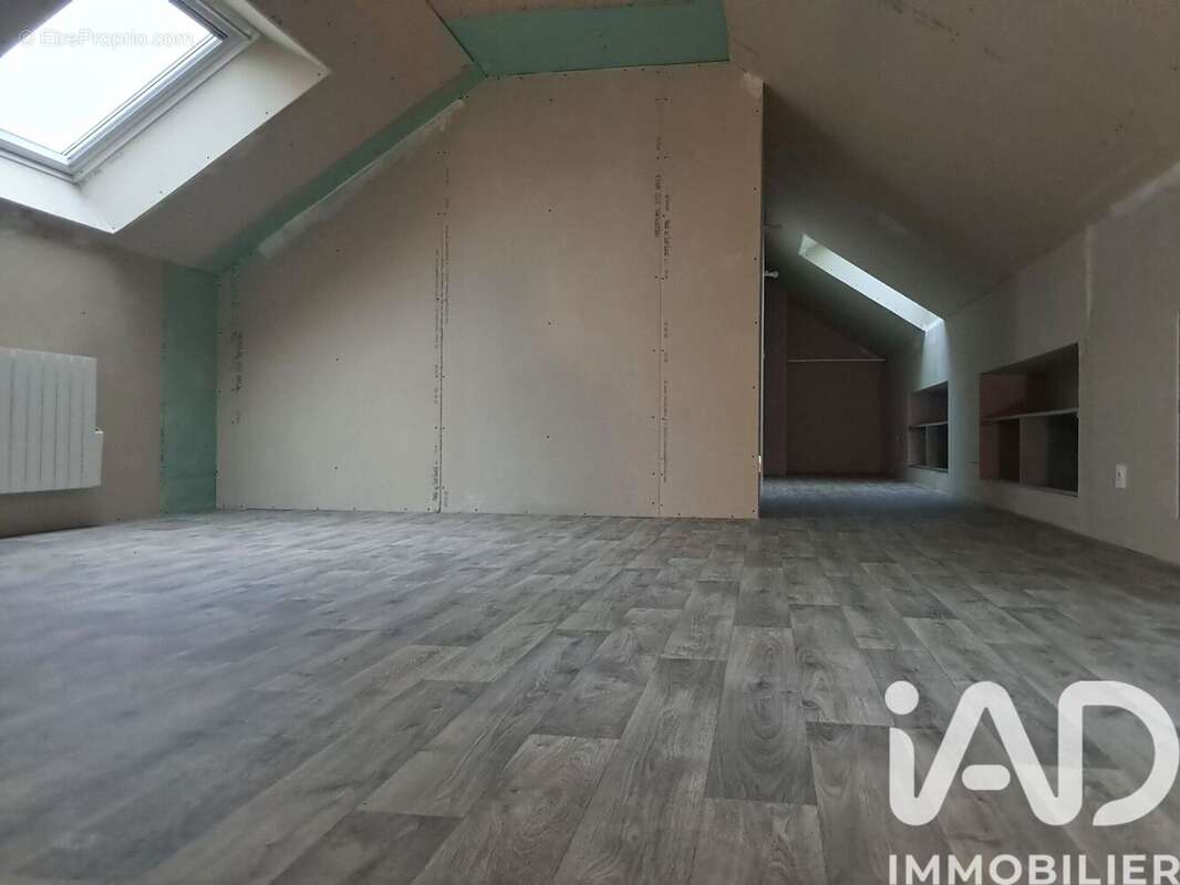 Photo 9 - Maison à LA POUEZE