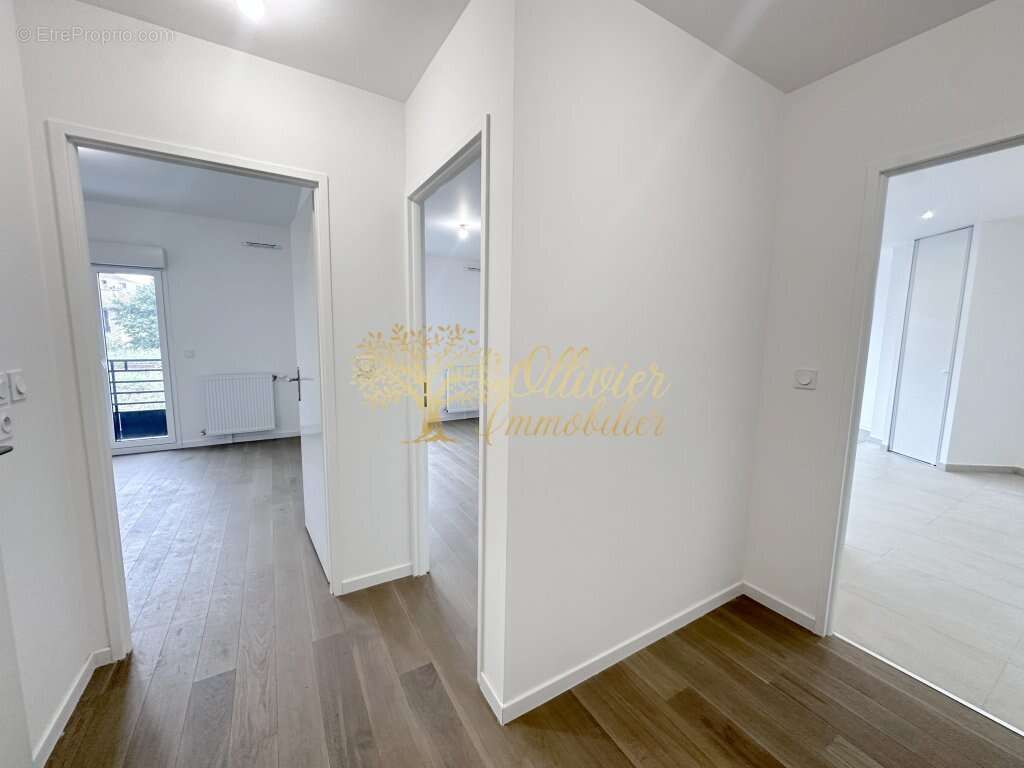 Appartement à SAINT-MAUR-DES-FOSSES