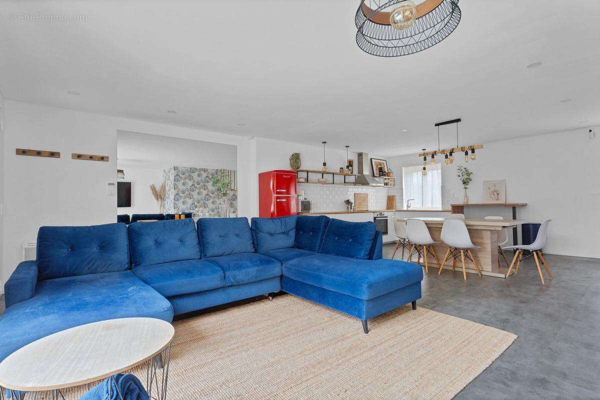 Maison à VILLECRESNES