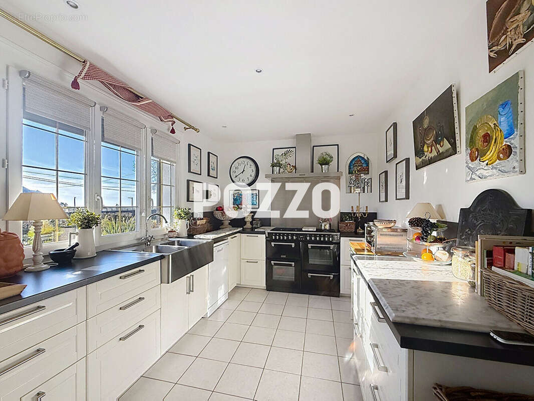 Maison à SAINT-PAIR-SUR-MER