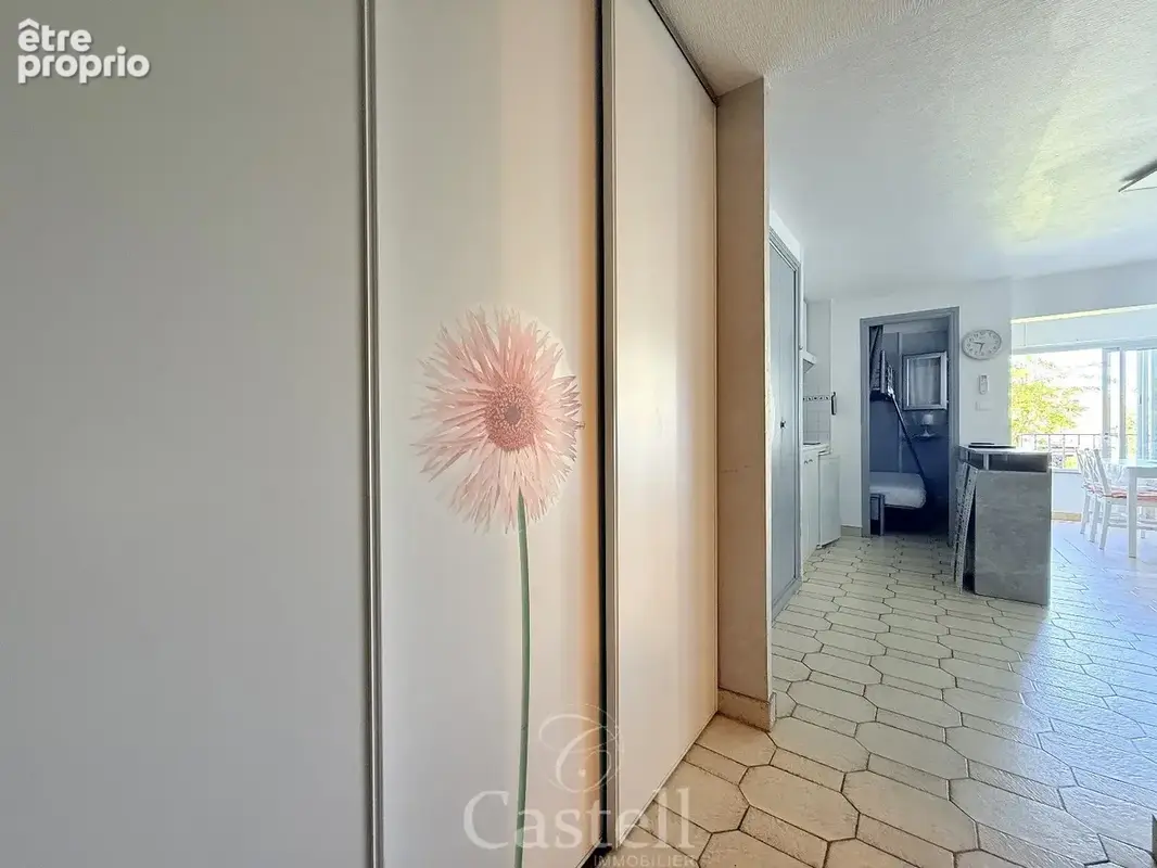 Appartement chambre cabine + parking a seulement 50m a pieds de la plage - photo 9