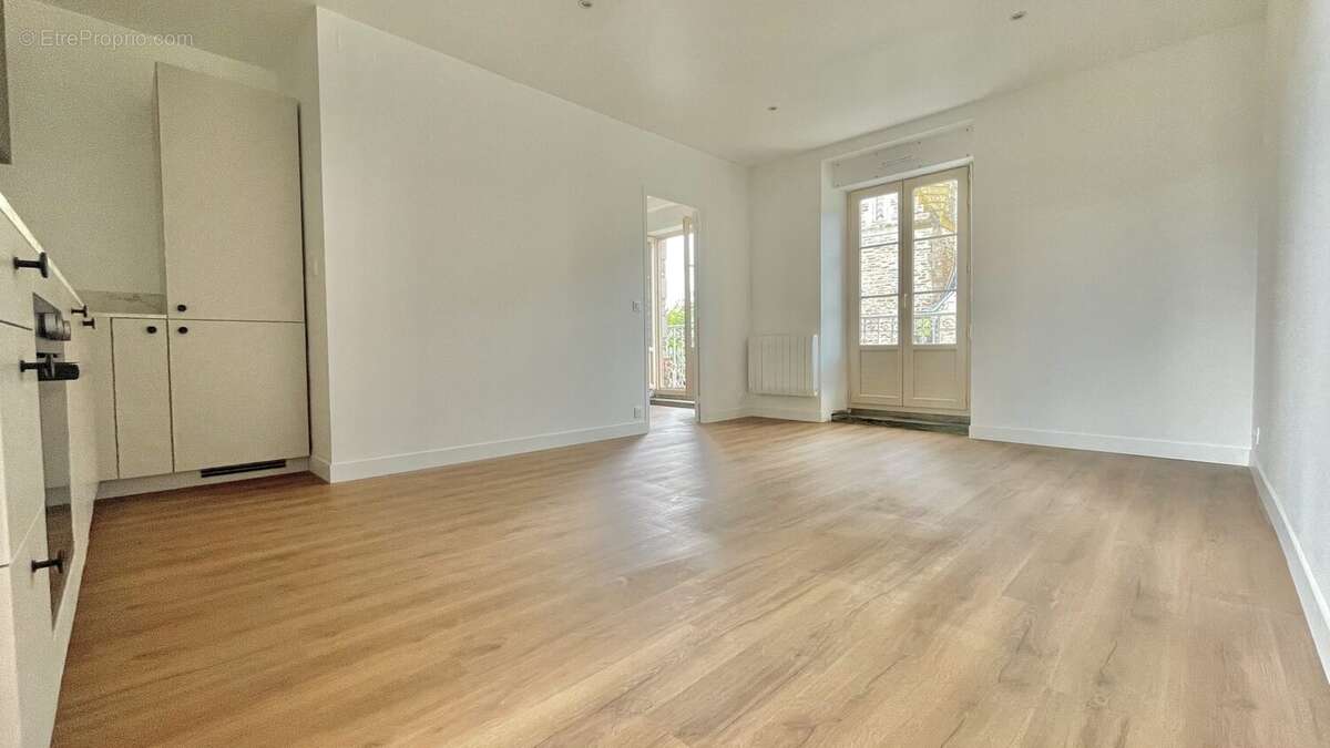 Appartement à BAIN-DE-BRETAGNE