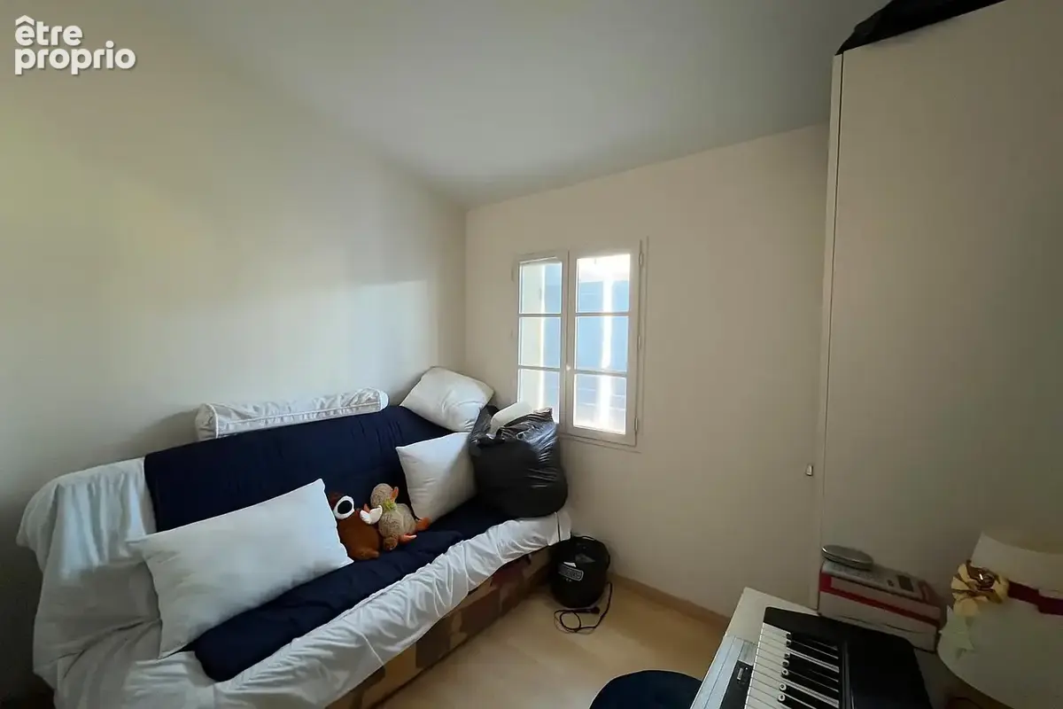 Appartement 2 pièces - 34 m² - Plein centre de L'Isle-Jourdain (Gers) - Idéal investisseur - photo 2