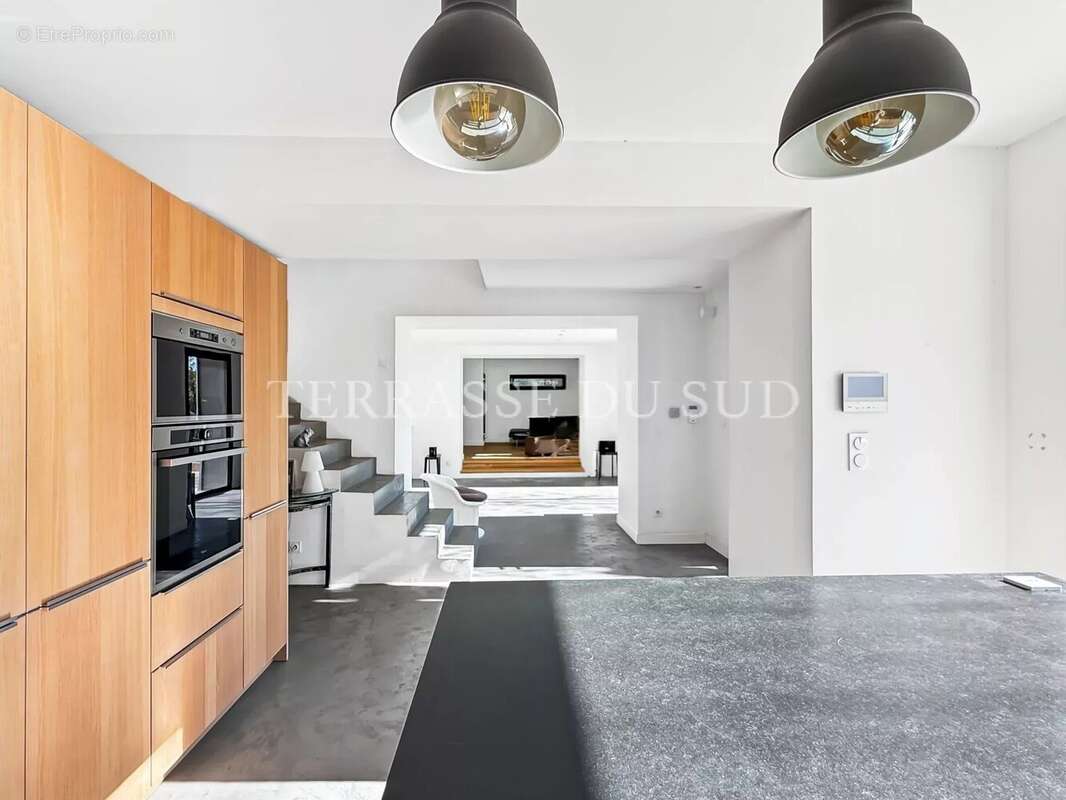 Maison à MARSEILLE-13E