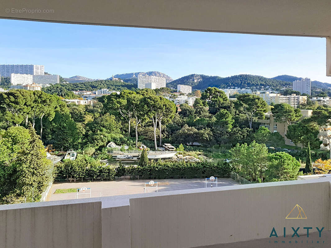 Appartement à MARSEILLE-9E