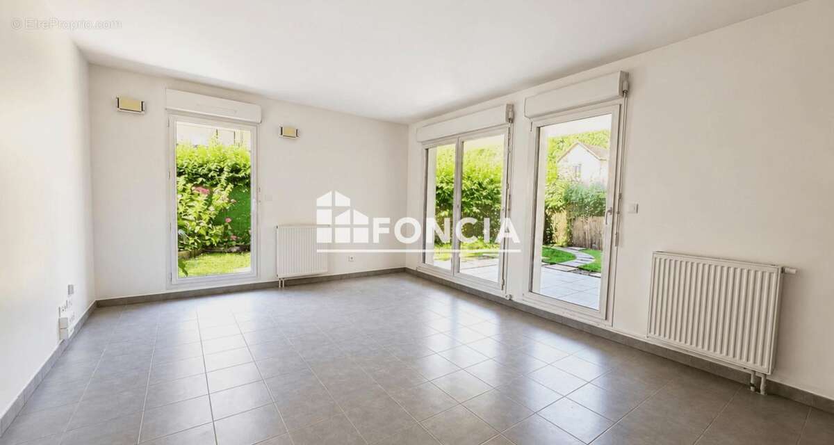 Appartement à NOTRE-DAME-DE-BONDEVILLE