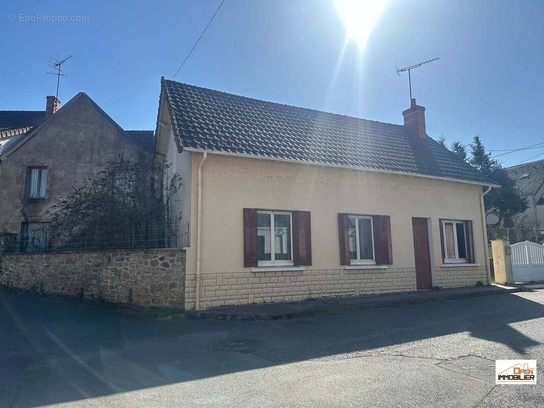 Maison à CHATEAUMEILLANT