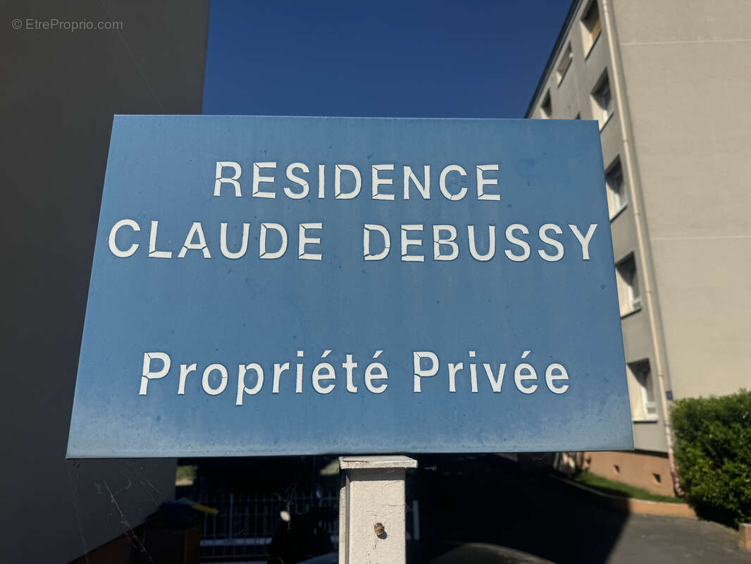 Appartement à SARTROUVILLE