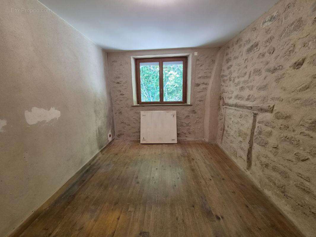 Maison  7 pièce +/-170 m2 + jardin - photo 11