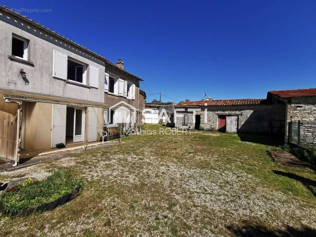 Photo 3 - Maison à VILLEJOUBERT