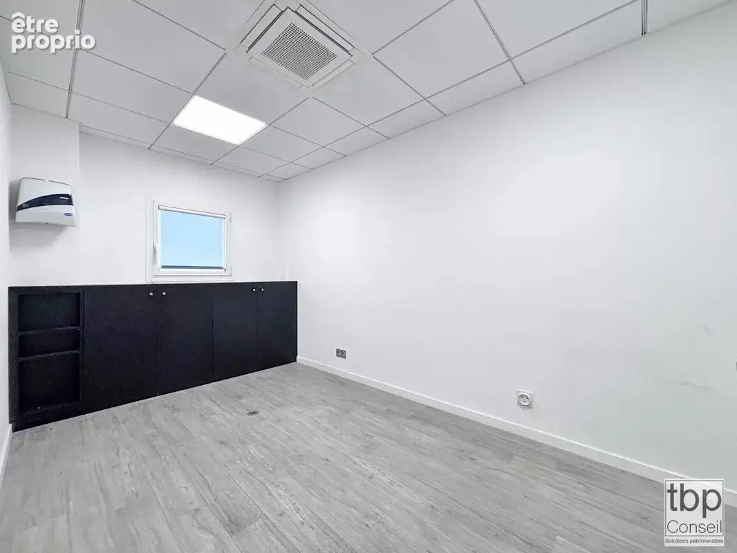 A VENDRE - Bureau/plateau d'exception - photo 6