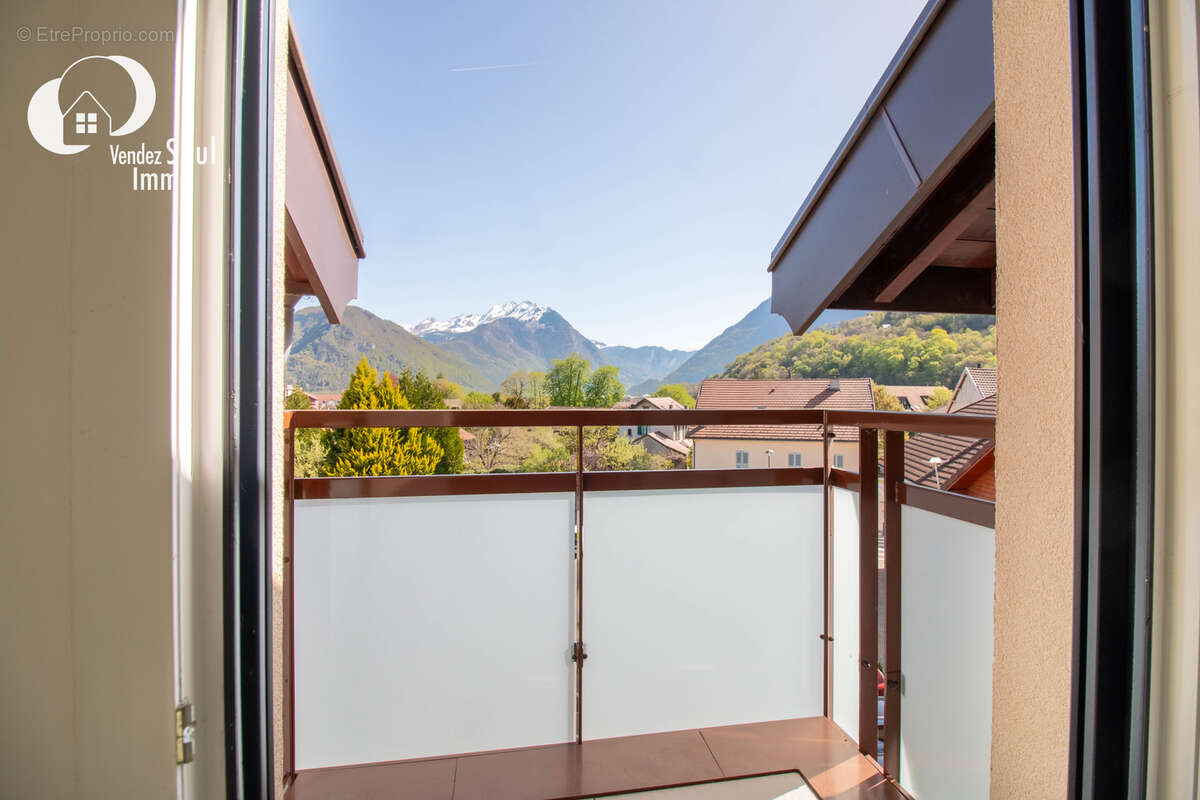 Appartement à SEYTHENEX