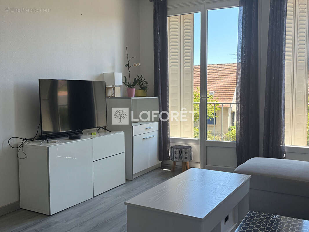 Appartement t4 - loggia -cave- garage- ascenseur - photo 3
