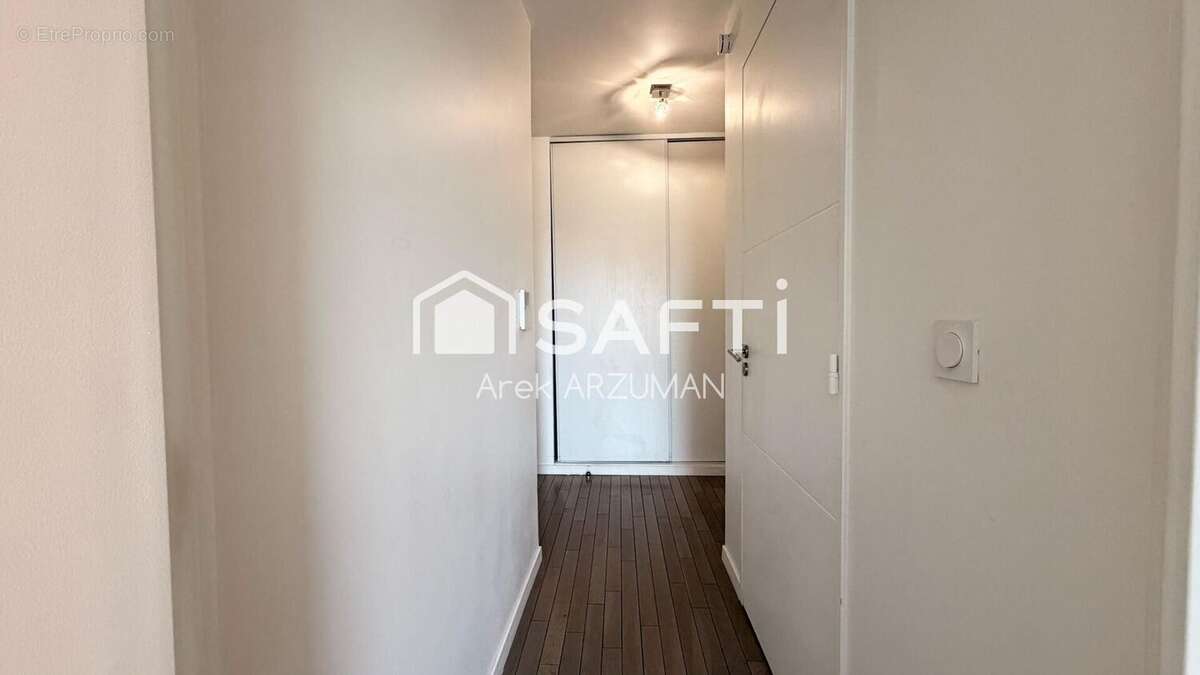 Photo 9 - Appartement à NOGENT-SUR-MARNE