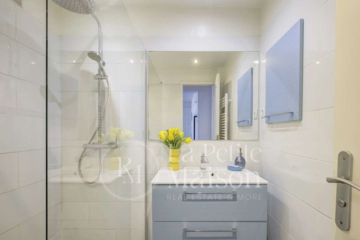 Appartement à CAGNES-SUR-MER