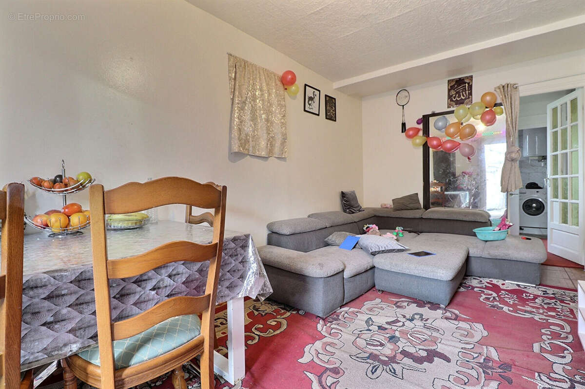 Appartement à NOISY-LE-SEC