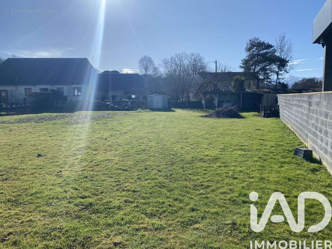 Photo 2 - Terrain à BARBAZAN-DEBAT