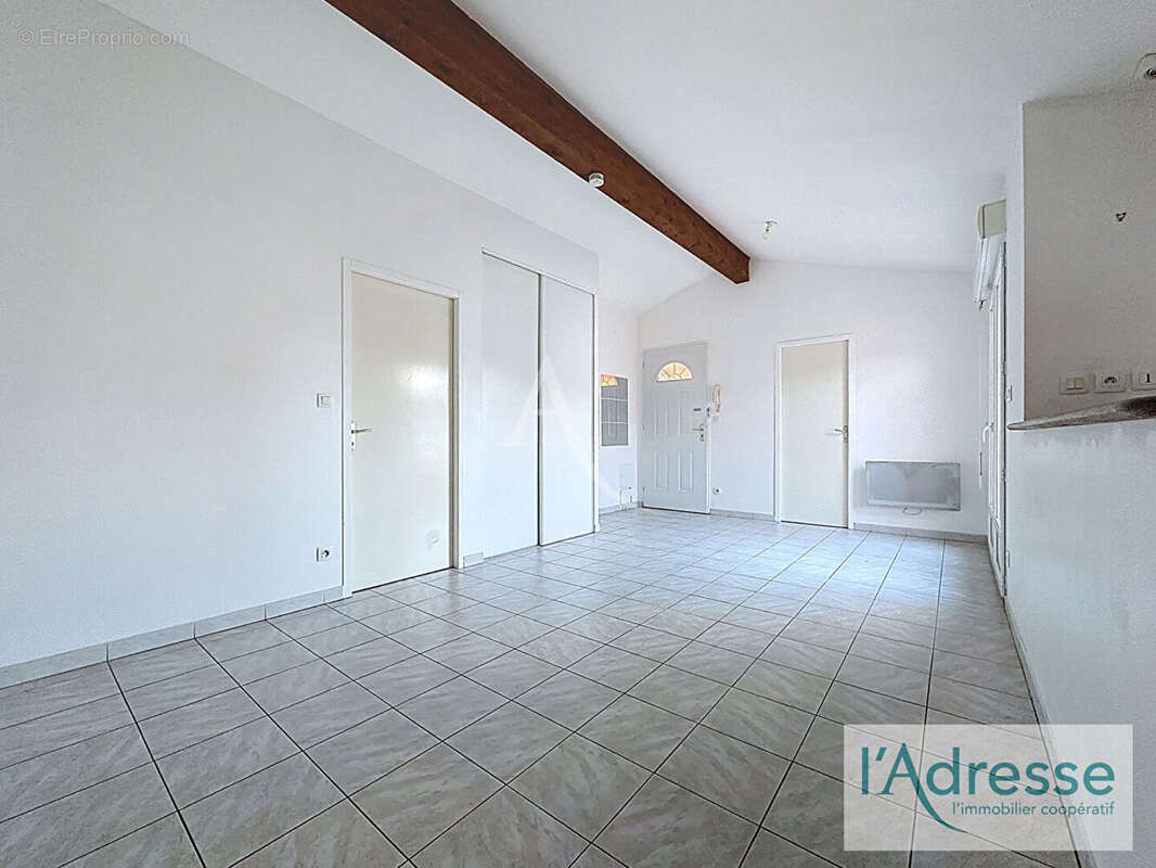 Appartement à AUCAMVILLE
