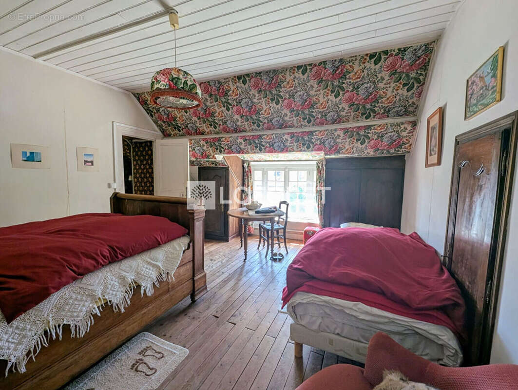 Maison à MILLY-LA-FORET