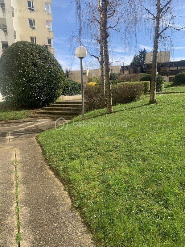 Appartement à LE MEE-SUR-SEINE