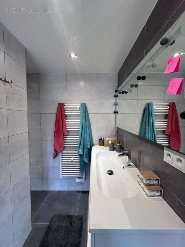 Appartement à ETALANS
