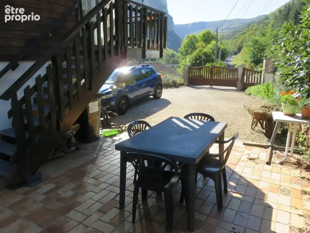 Maison à vendre 5 pièces de 84 m² sur les hauteurs de TENAY (01) sur un terrain de 1516 m² - photo 19
