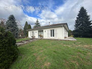 Maison à MONTEMBOEUF